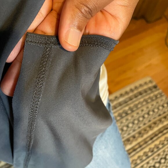 Sun Kim Women's Asymmetrical Buttoned Tunic Top Vest. Size Medium *fits like L - Picture 6 of 9